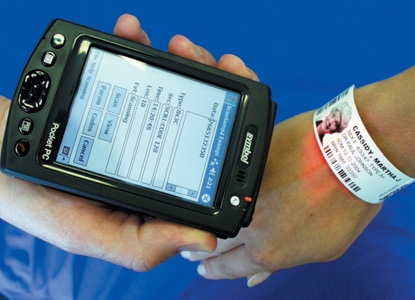 wristband-pocketPC wristband-pocketPC